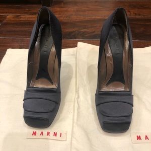 Marni square toe satin pump